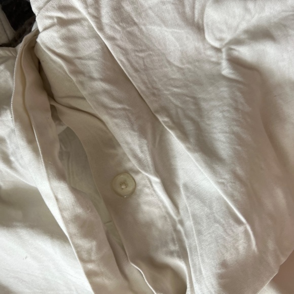 Pottery Barn Pillow Shame Set of 2, EUC- light green, cream, gold, 24x24 and 16X - Picture 6 of 6